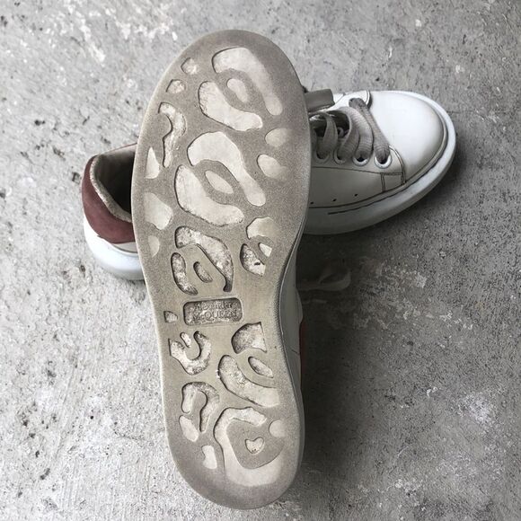 Alexander McQueen oversize trainers - Picture 6 of 10